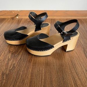 Platform Swedish Hasbeens Clogs